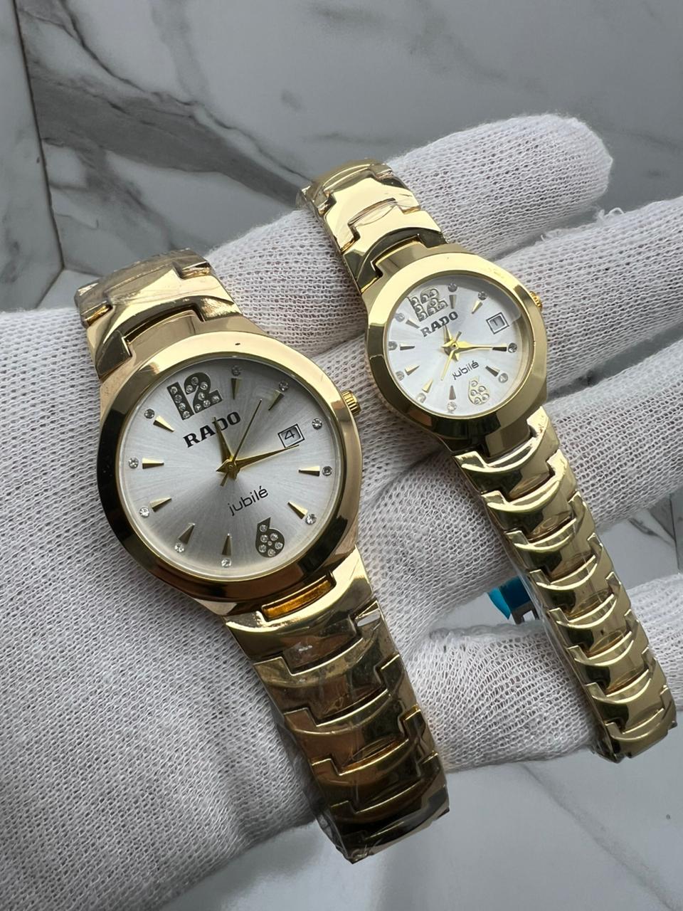 Wrist couple watch